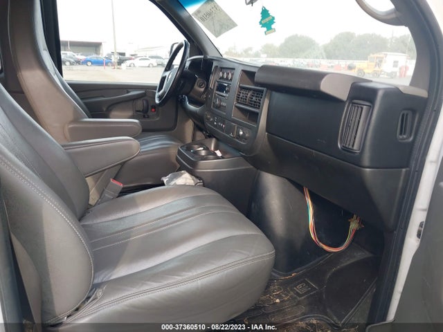Chevrolet Express Passenger Ls 2015 1GAZGZFF1F1124499 Image 11