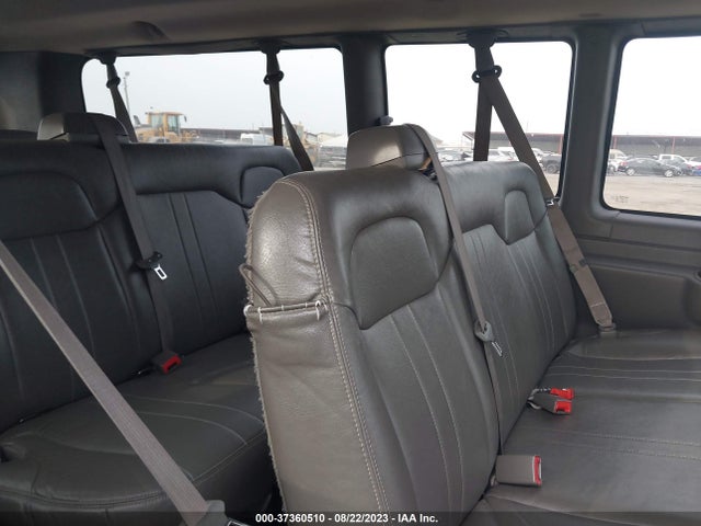 Chevrolet Express Passenger Ls 2015 1GAZGZFF1F1124499 Image 14