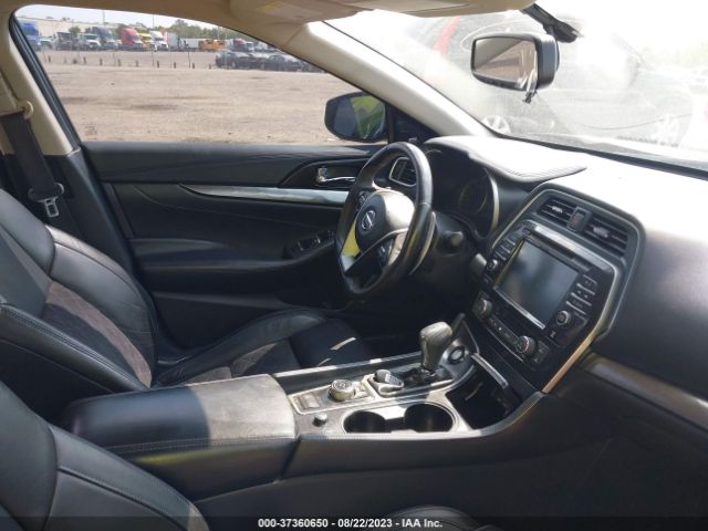 1N4AA6AP2HC418172 Nissan Maxima Sr