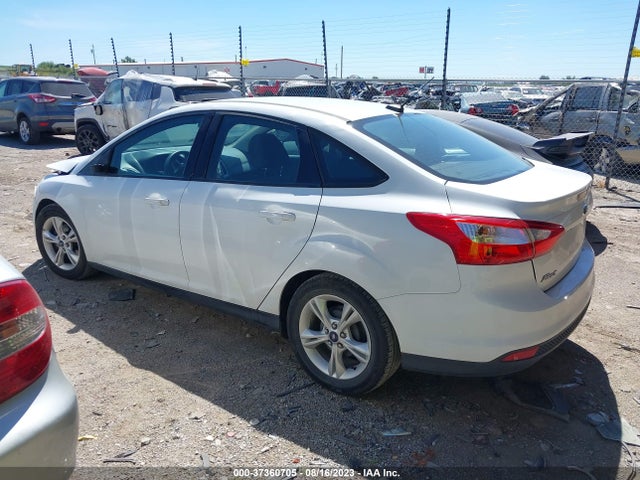 Ford FOCUS SE 2014 1FADP3F29EL177679 Image 3