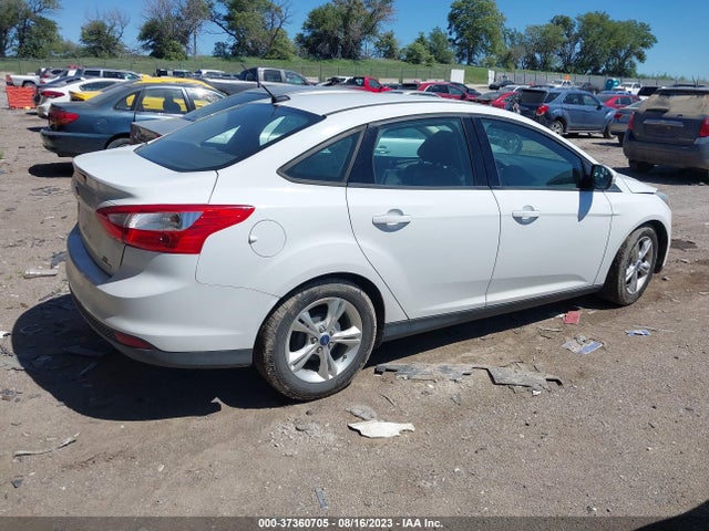 Ford FOCUS SE 2014 1FADP3F29EL177679 Image 4