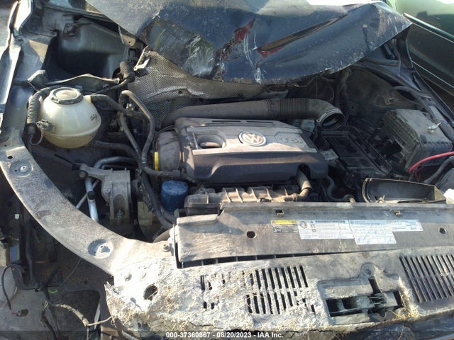 WVGAV7AX4JK001079 Volkswagen TIGUAN LIMITED