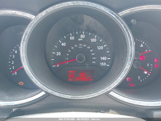 2013 KIA SORENTO LX VIN: 5XYKTDA25DG310569