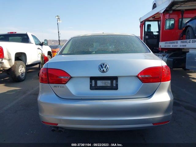 3VW2K7AJ7EM334109 Volkswagen Jetta Sedan S