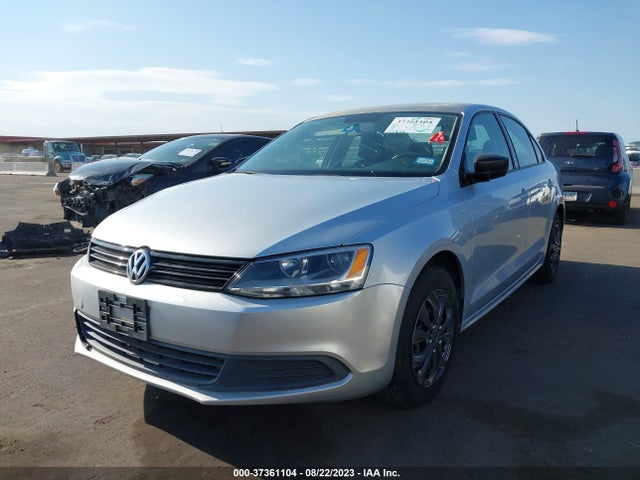 3VW2K7AJ7EM334109 Volkswagen Jetta Sedan S