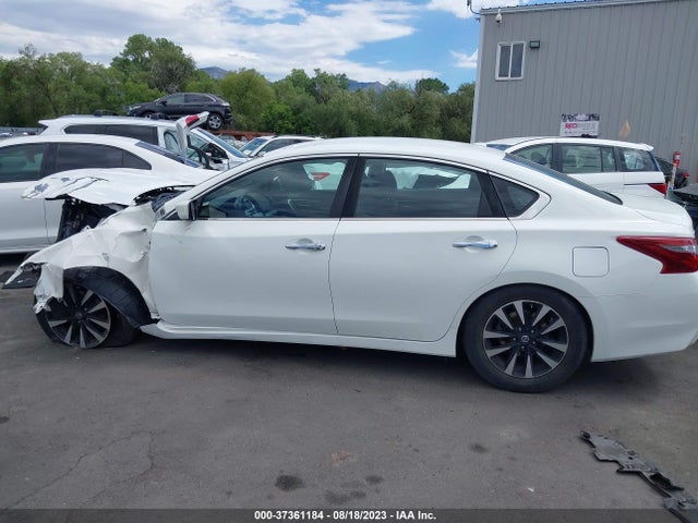 2018 NISSAN ALTIMA 2.5 SV VIN: 1N4AL3AP8JC256658