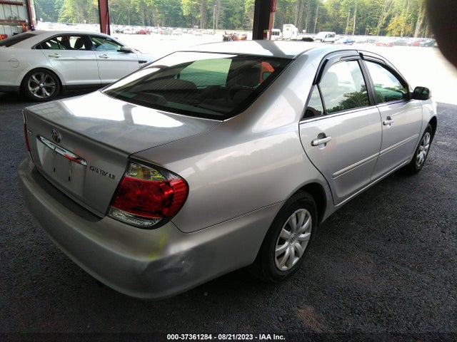 2005 TOYOTA CAMRY LE VIN: 4T1BE32KX5U516520