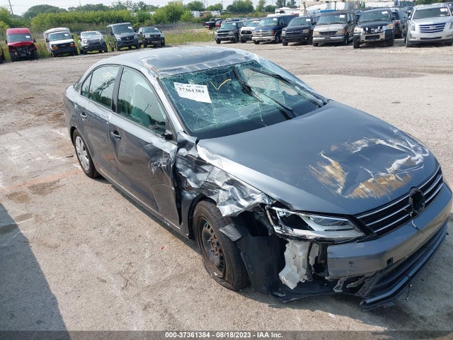 3VW267AJ8GM220580 Volkswagen Jetta Sedan 1.4t S