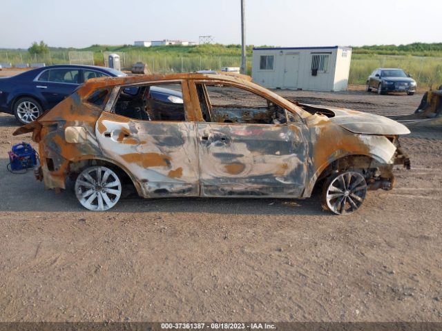 JN1BJ1CP4JW189578 Nissan Rogue Sport Sv