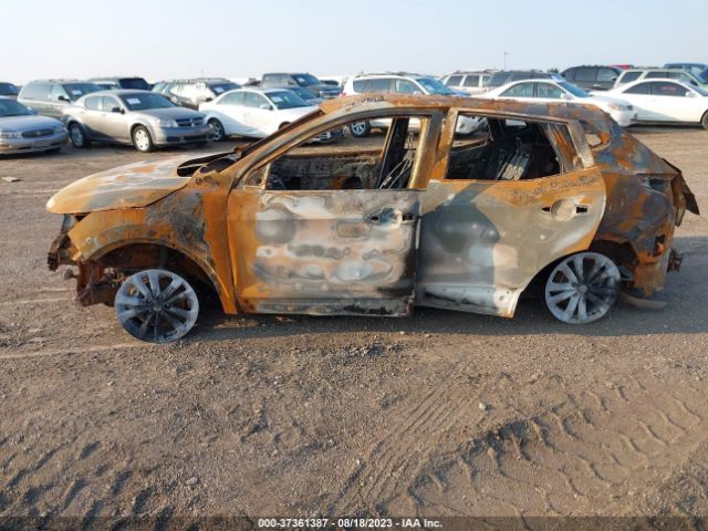 JN1BJ1CP4JW189578 Nissan Rogue Sport Sv