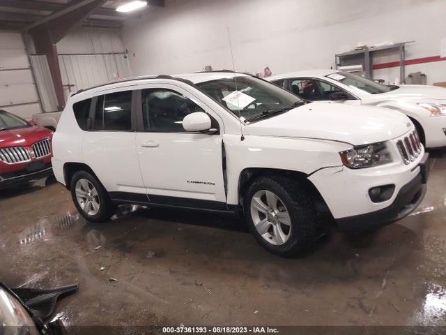 1C4NJDEB2HD168196 Jeep Compass Latitude