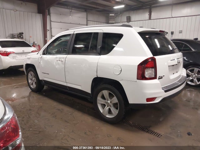 1C4NJDEB2HD168196 Jeep Compass Latitude