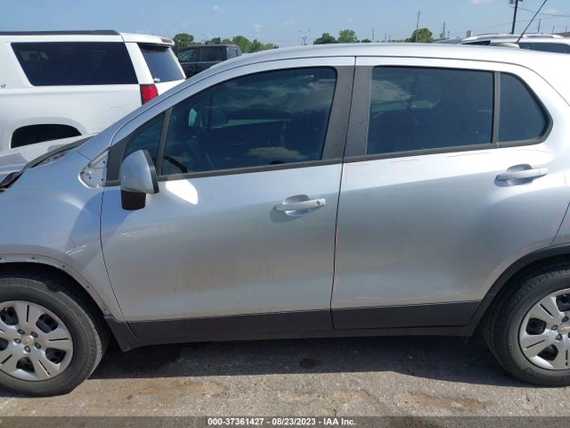 Chevrolet TRAX LS 2017 KL7CJKSB9HB090475 Image 15