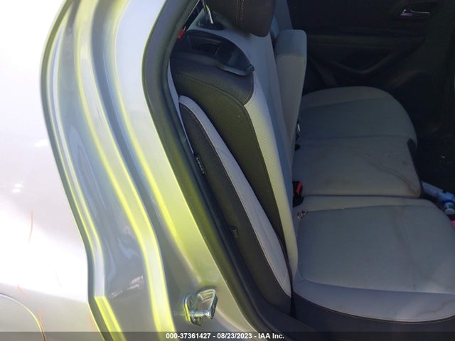 Chevrolet TRAX LS 2017 KL7CJKSB9HB090475 Image 8