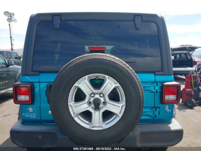 1C4HJXDGXKW612867 Jeep Wrangler Unlimited Sport S