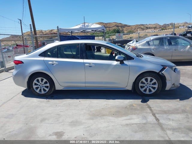 Toyota COROLLA LE 2022 JTDEPMAE0N3029135 Image 13