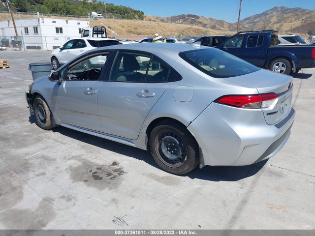 Toyota COROLLA LE 2022 JTDEPMAE0N3029135 Image 3