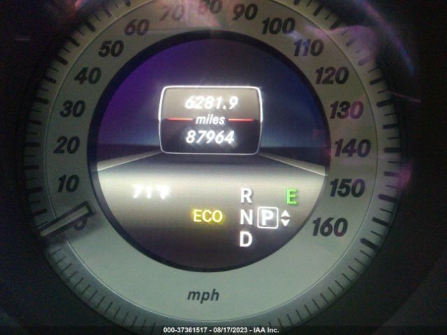 WDDLJ7DB3EA117870 Mercedes-Benz Cls-class Cls 550
