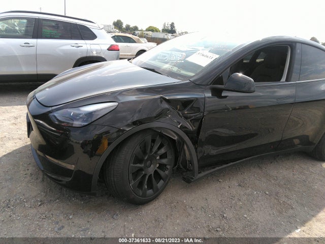Tesla Model Y Long Range 2023 7SAYGDEE0PF707396 Image 12