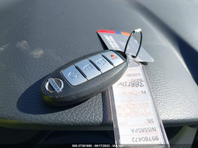 JN1BJ1CRXJW208667 Nissan Rogue Sport Sl
