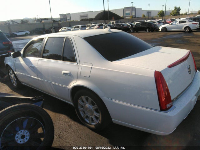 2011 CADILLAC DTS BASE VIN: 1G6KA5E63BU118039