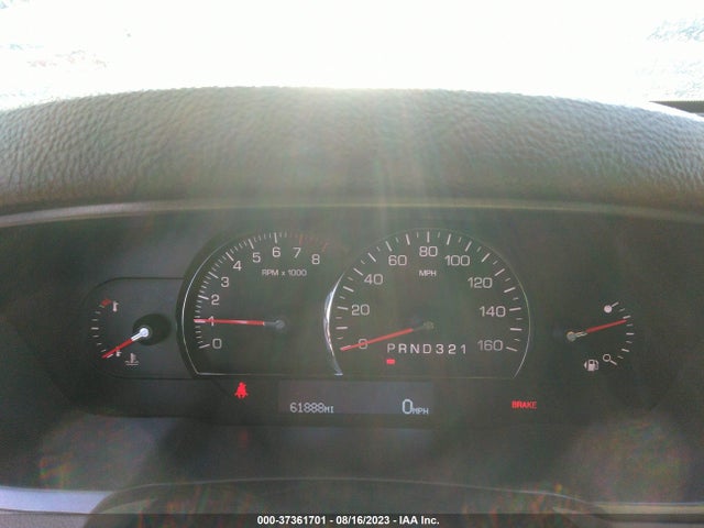 2011 CADILLAC DTS BASE VIN: 1G6KA5E63BU118039