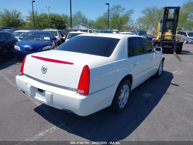 2011 CADILLAC DTS BASE VIN: 1G6KA5E63BU118039
