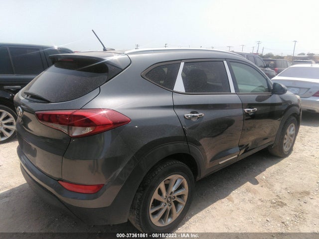 Hyundai TUCSON SE 2017 KM8J33A44HU261016 Image 4