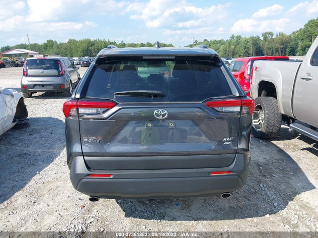 2021 TOYOTA RAV4 XLE PREMIUM VIN: JTMA1RFV8MD078680