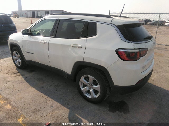 3C4NJCBB9JT356194 Jeep Compass Latitude