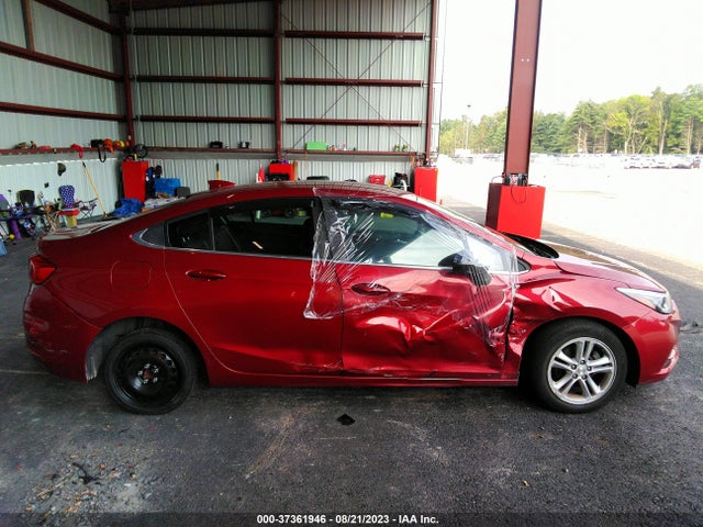 Chevrolet CRUZE LT 2018 1G1BE5SM8J7110500 Image 13