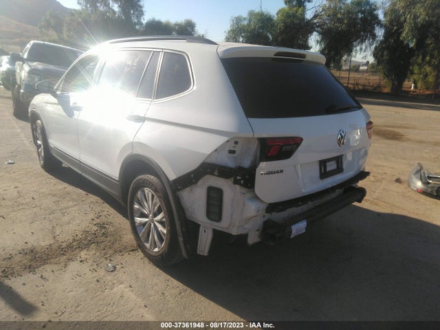 3VV1B7AXXJM107818 Volkswagen TIGUAN S