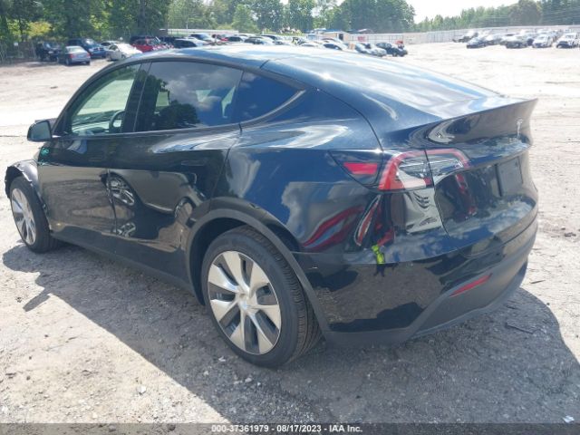 7SAYGDEE9NF374709 Tesla Model Y Long Range