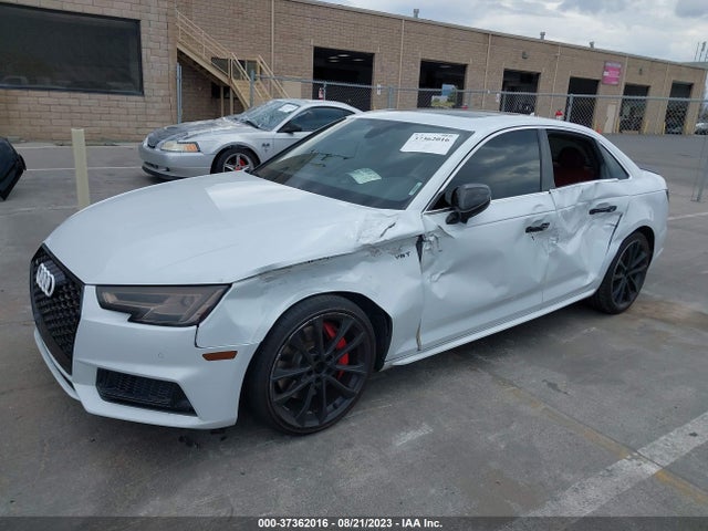 WAUB4AF43JA002430 Audi S4 Premium Plus