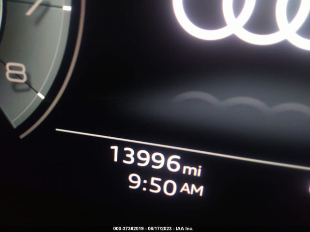 2022 Audi Q8, VIN: WA1BVBF10ND017719