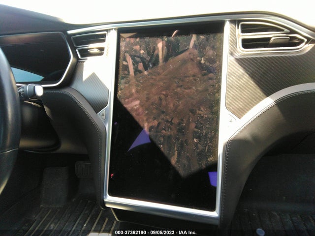 Tesla Model S 75d/100d/p100d 2018 5YJSA1E20JF254638 Image 13
