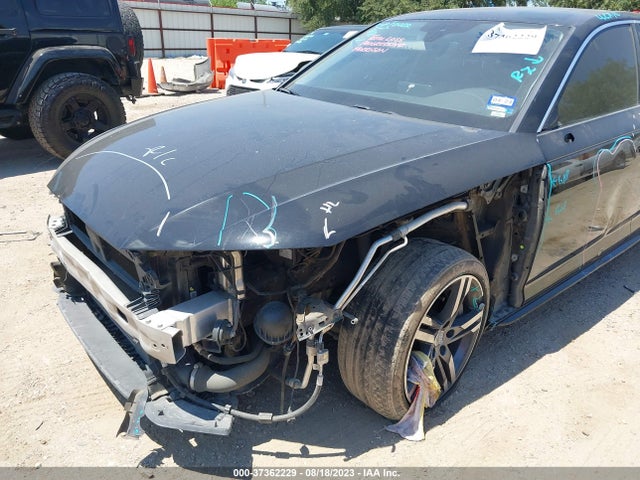 WAUENAF40HN001572 Audi A4 Premium Plus