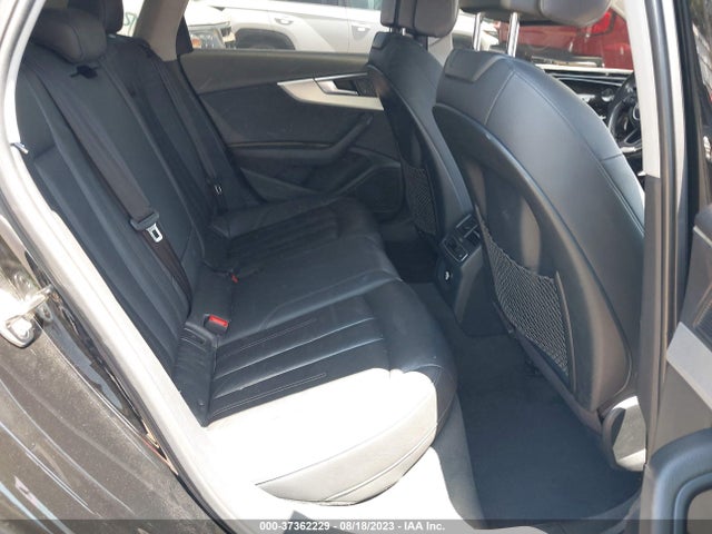 WAUENAF40HN001572 Audi A4 Premium Plus