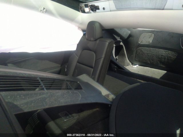 7SAYGDEF1PF665586 Tesla Model Y Performance