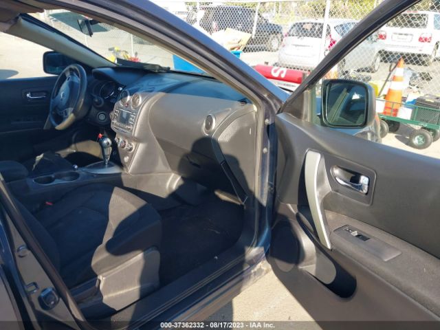 JN8AS5MT6EW618318 Nissan Rogue Select S