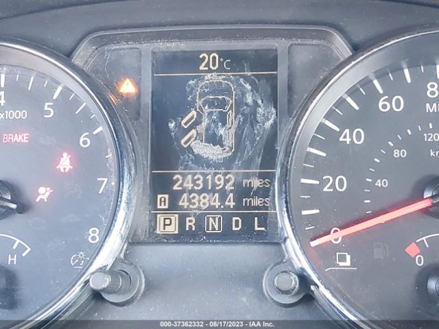 JN8AS5MT6EW618318 Nissan Rogue Select S