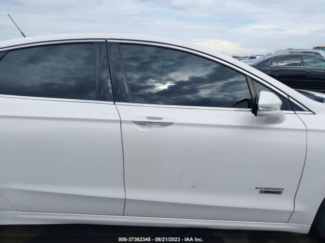 3FA6P0SU7ER356402 Ford Fusion Energi Titanium