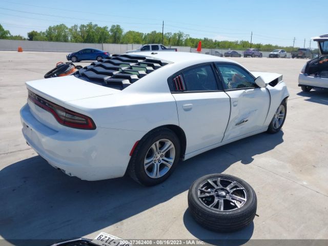 2C3CDXBGXFH801161 Dodge Charger Se