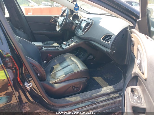 1C3CCCEGXFN542749 Chrysler 200 C