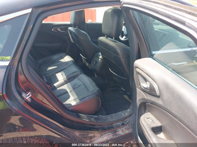 1C3CCCEGXFN542749 Chrysler 200 C