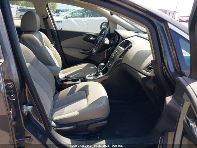 1G4PW5SK2G4183425 Buick Verano Sport Touring