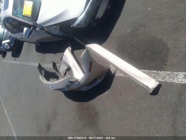 WBA3B1C50FK136918 BMW 3 Series 320i