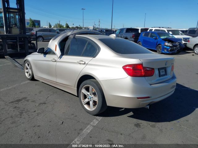 WBA3B1C50FK136918 BMW 3 Series 320i