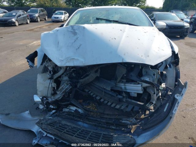 1FA6P0G71G5136147 Ford FUSION S