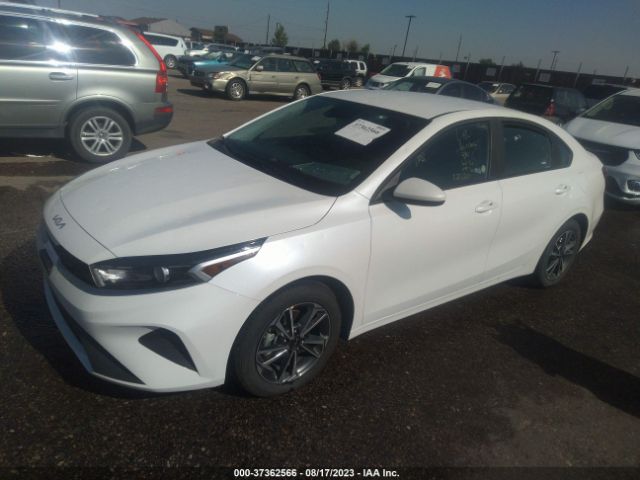3KPF24AD7PE637594 KIA Forte Lxs